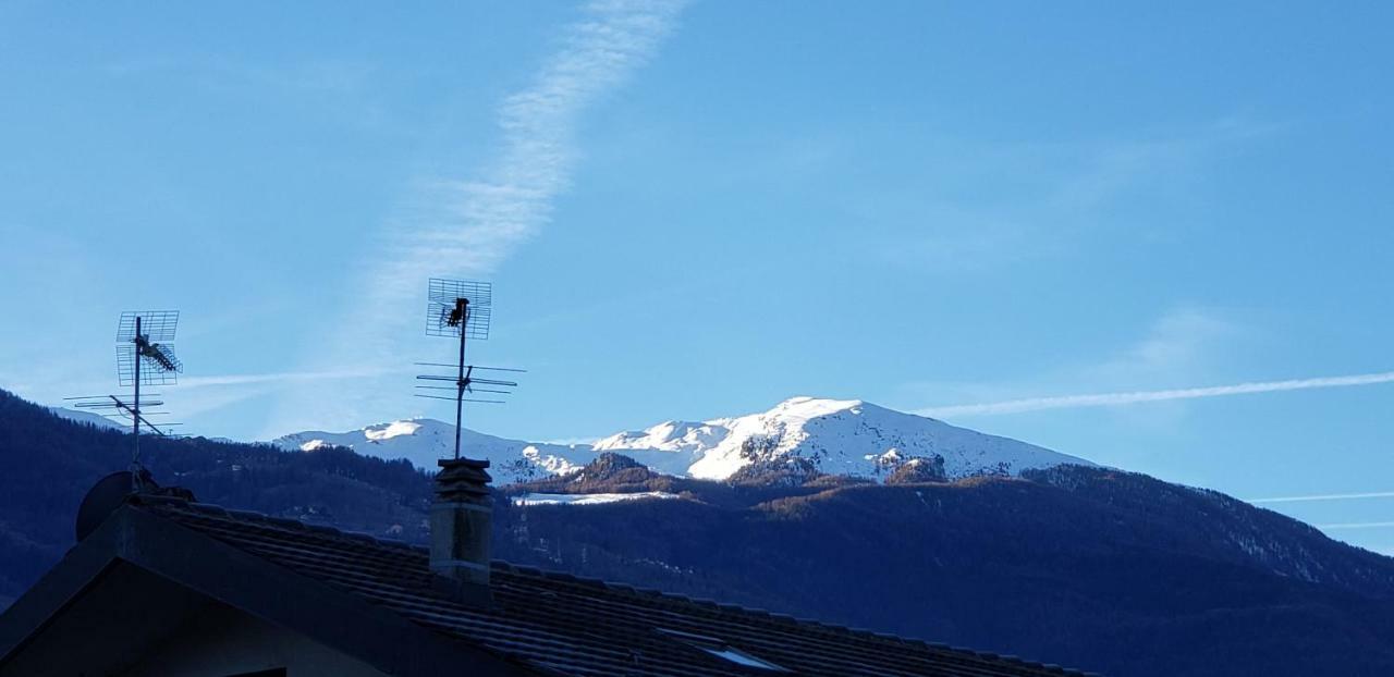 Le Chat A Pois Aosta Exterior foto